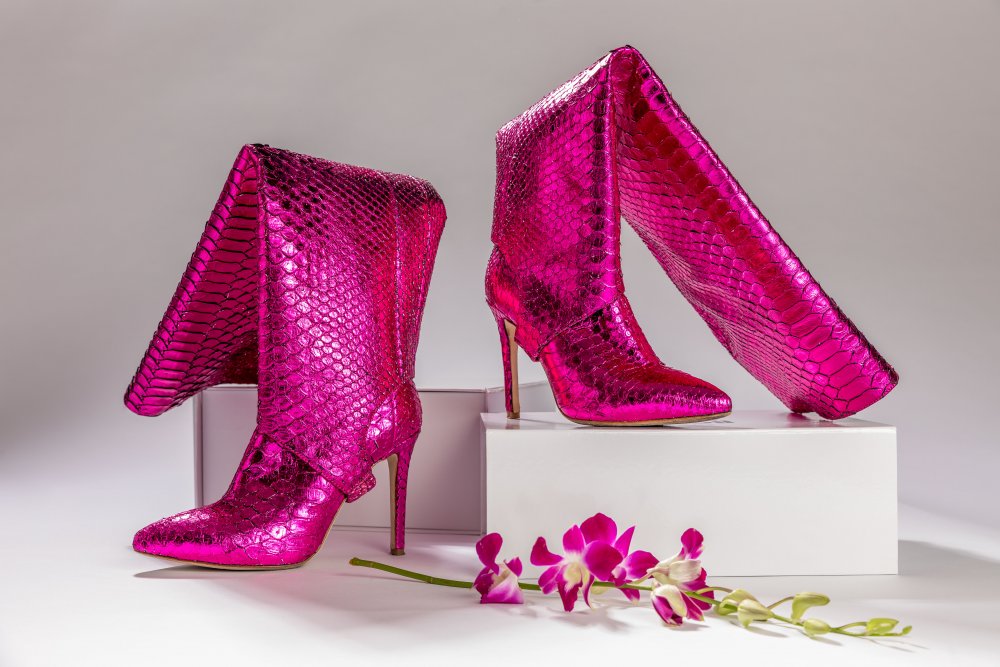 SHINNY PINK SNAKESKIN COLLECTION