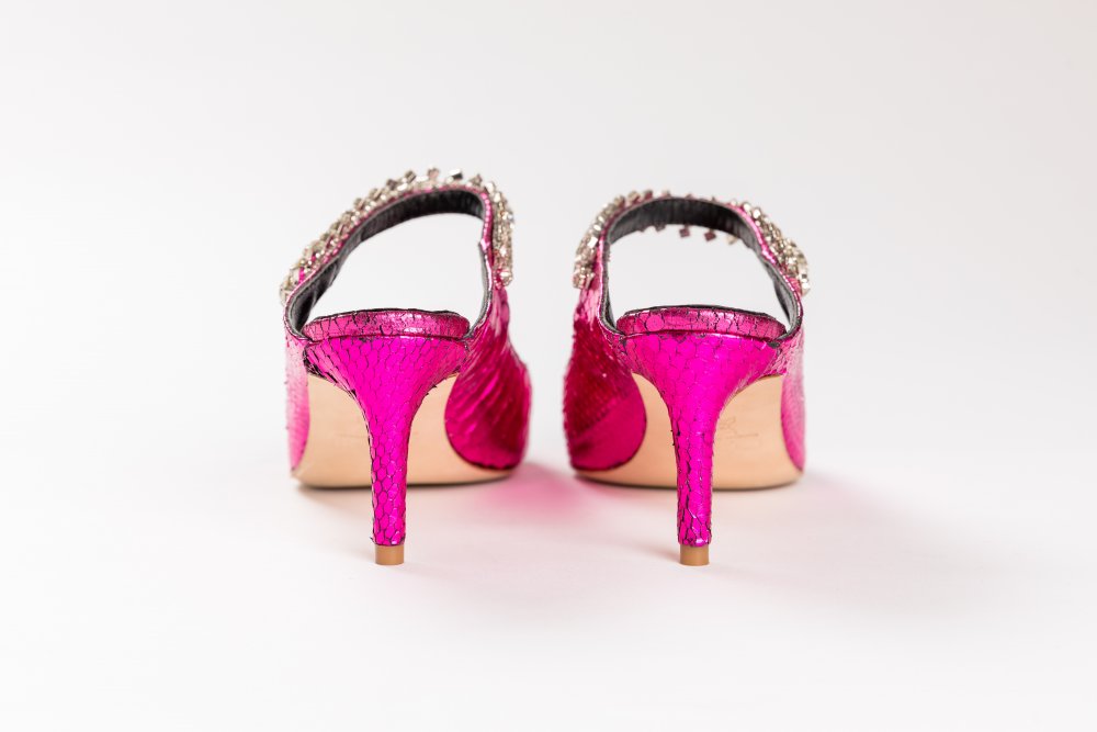 SHINNY PINK SNAKESKIN HEELS WITH CRYSTAL ACCESSORIES