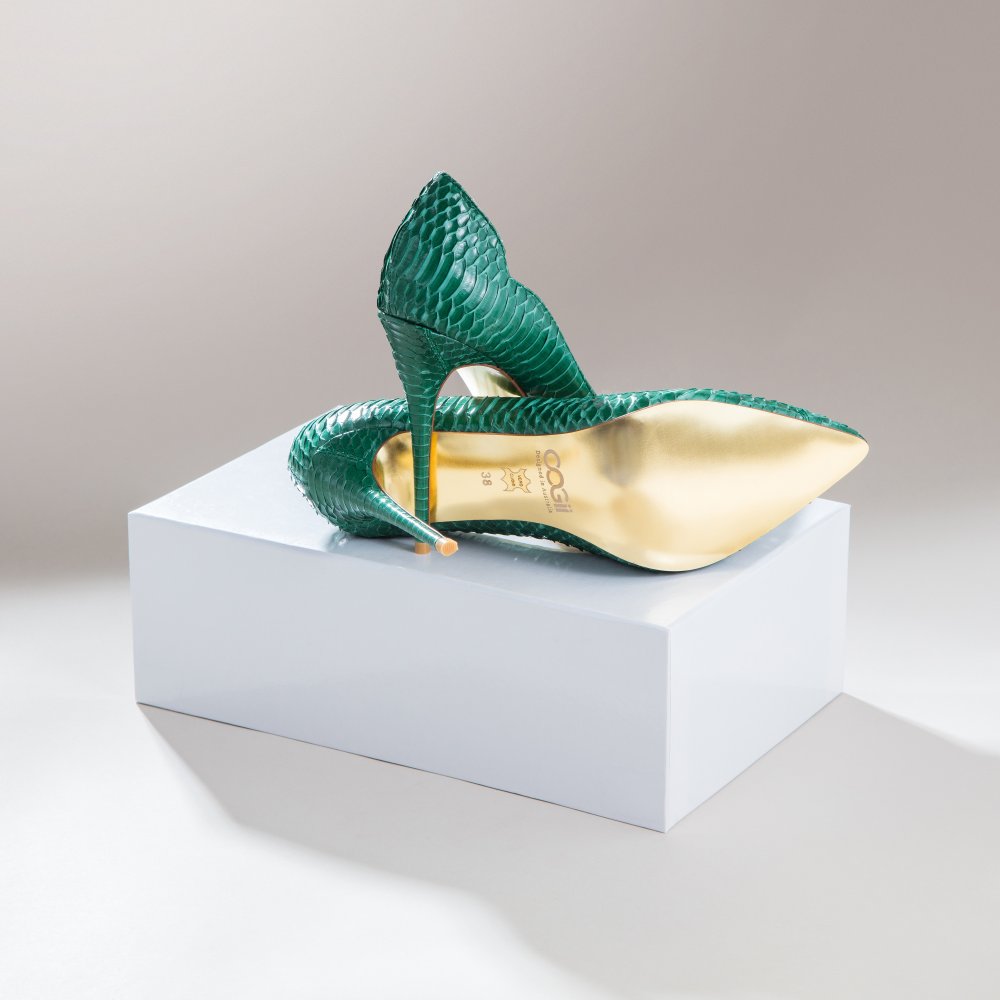 OOGII GREEN SNAKESKIN HEELS