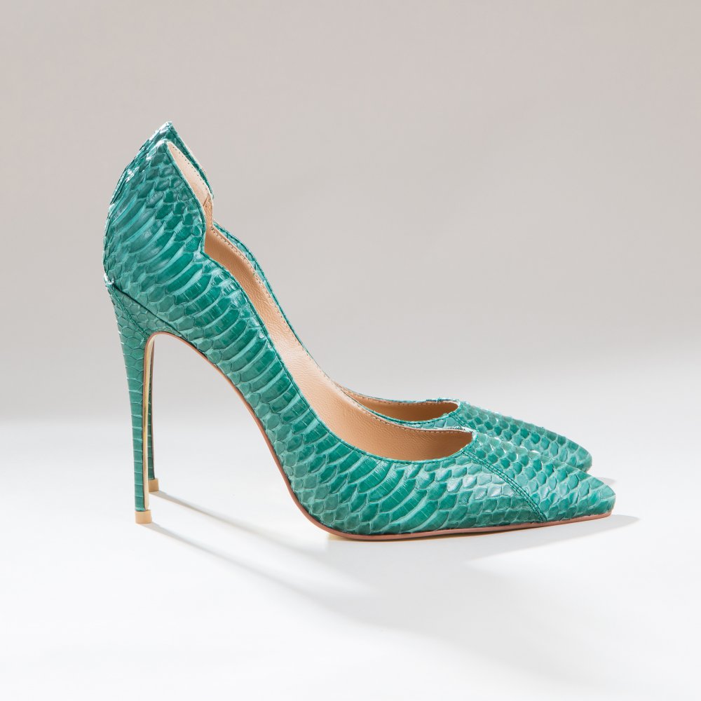 OOGII GREEN SNAKESKIN HEELS